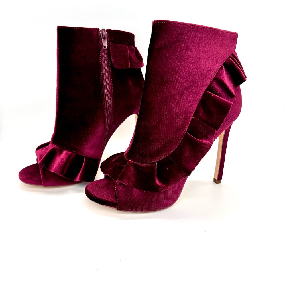 JustFab Borati Wine Velvet Open Toe Ruffled Stiletto 5” Heel Sz 8.5 Boots